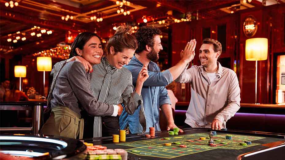 Advantages of Playing Live Casino Games